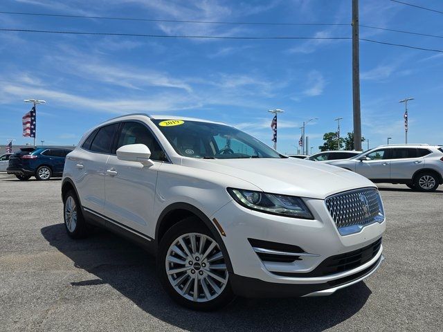 2019 Lincoln MKC Standard