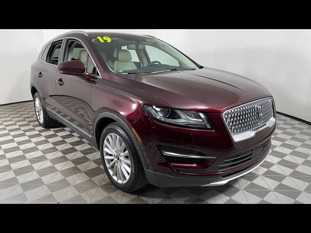 2019 Lincoln MKC Standard