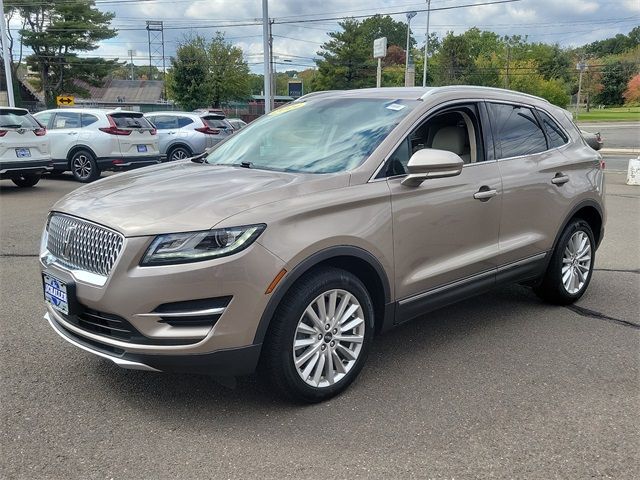 2019 Lincoln MKC Standard