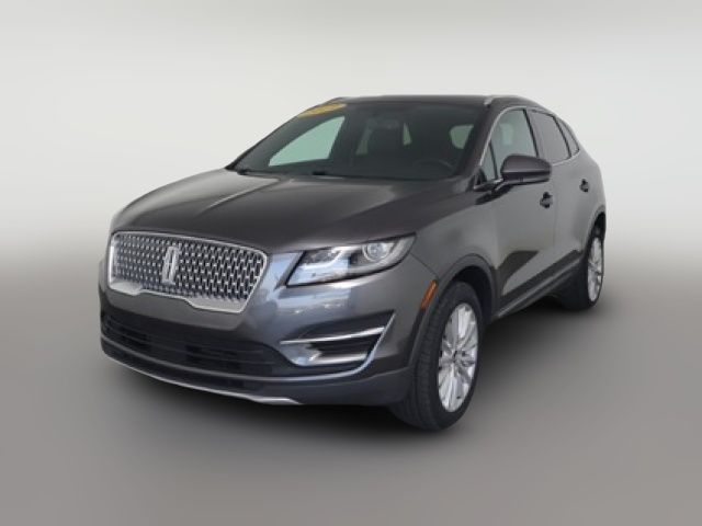 2019 Lincoln MKC Standard