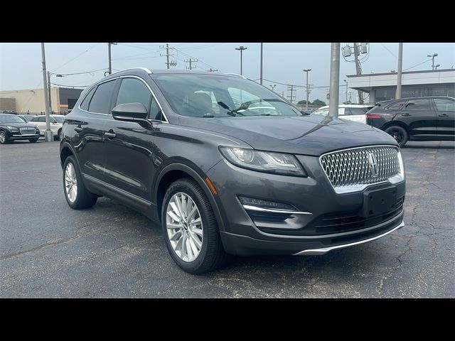 2019 Lincoln MKC Standard