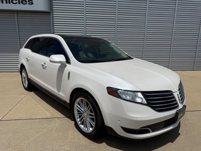 2019 Lincoln MKT 