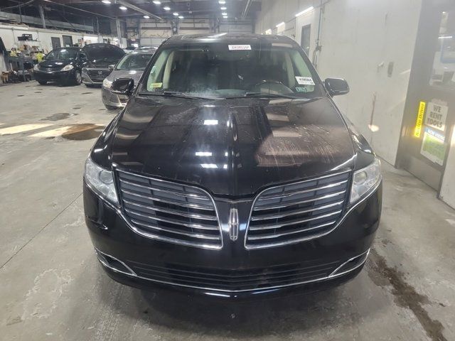 2019 Lincoln MKT Reserve