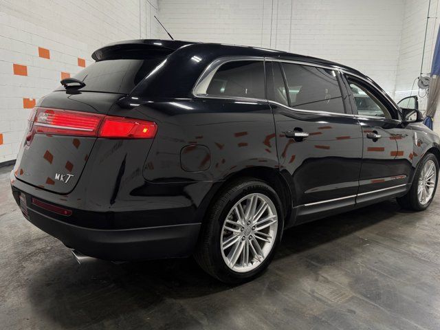 2019 Lincoln MKT Reserve