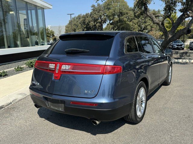 2019 Lincoln MKT Standard