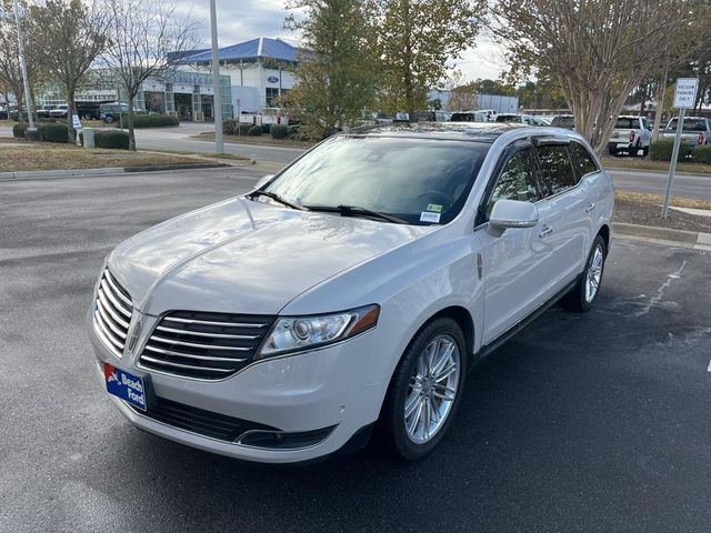 2019 Lincoln MKT Reserve