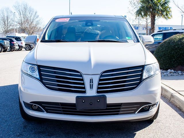 2019 Lincoln MKT Reserve