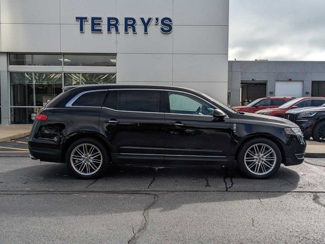 2019 Lincoln MKT Standard