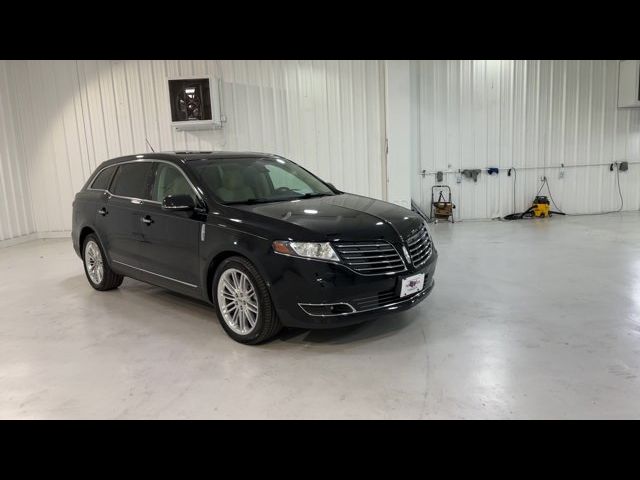 2019 Lincoln MKT Standard