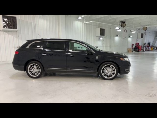 2019 Lincoln MKT Standard