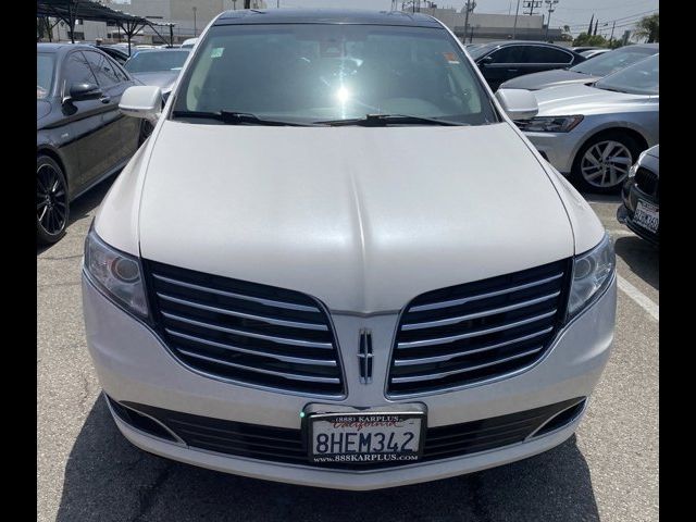 2019 Lincoln MKT Reserve