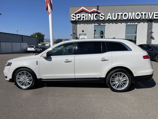 2019 Lincoln MKT 