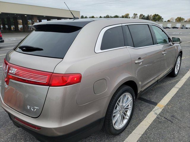 2019 Lincoln MKT Reserve