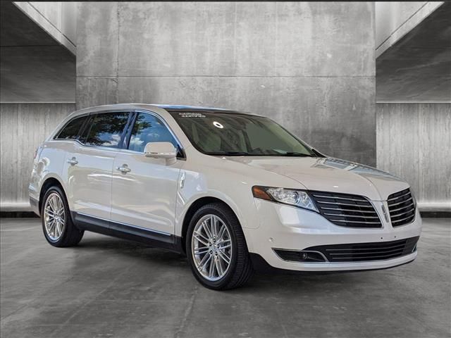 2019 Lincoln MKT Reserve