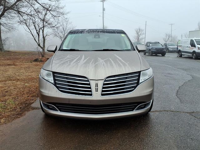2019 Lincoln MKT Reserve