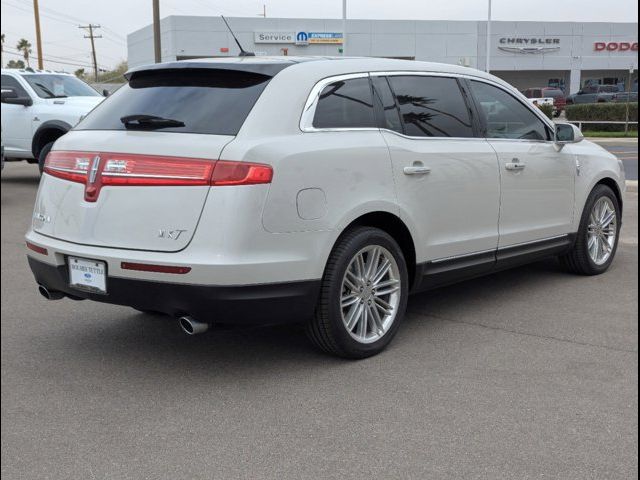 2019 Lincoln MKT Reserve