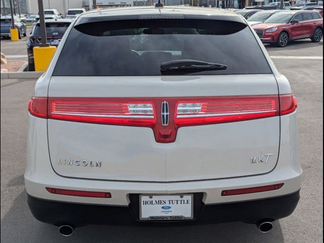 2019 Lincoln MKT Reserve