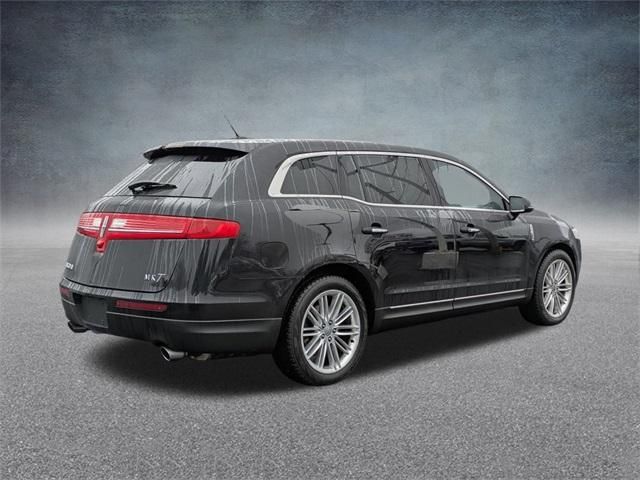 2019 Lincoln MKT Reserve