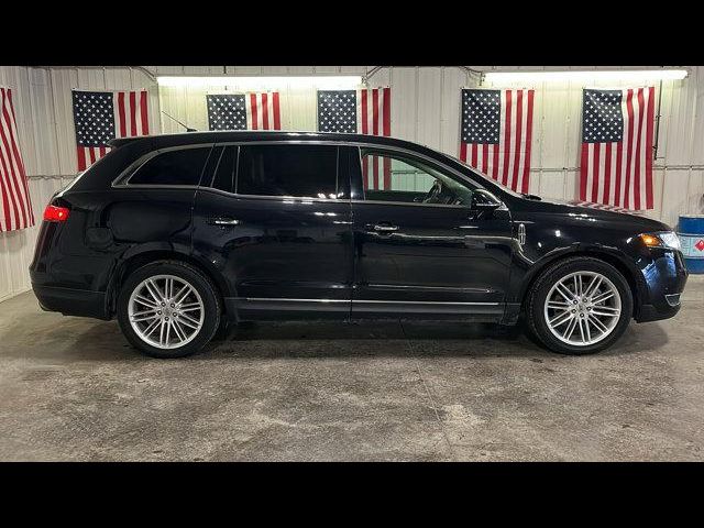 2019 Lincoln MKT Reserve