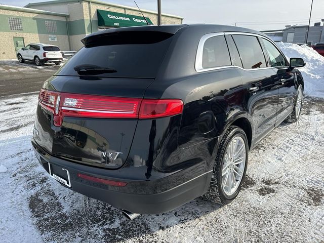 2019 Lincoln MKT Reserve