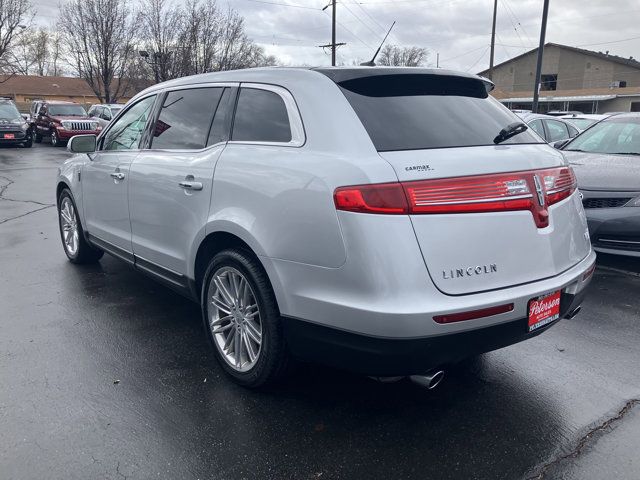 2019 Lincoln MKT Reserve