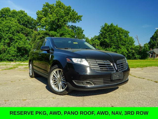 2019 Lincoln MKT Reserve