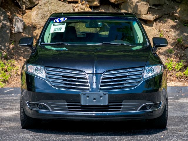 2019 Lincoln MKT Reserve