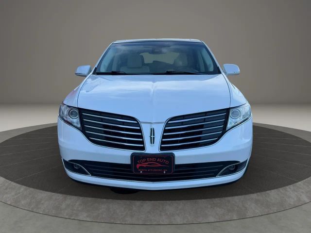 2019 Lincoln MKT Reserve