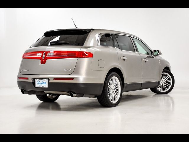 2019 Lincoln MKT Standard