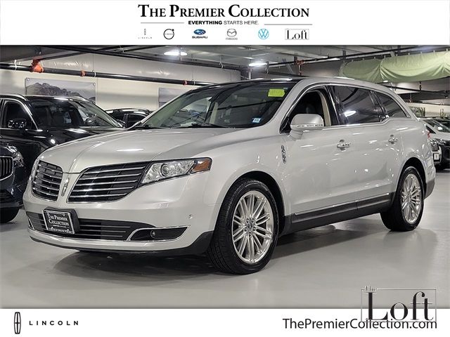 2019 Lincoln MKT Standard