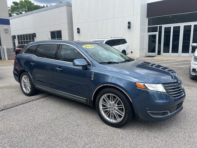 2019 Lincoln MKT Standard