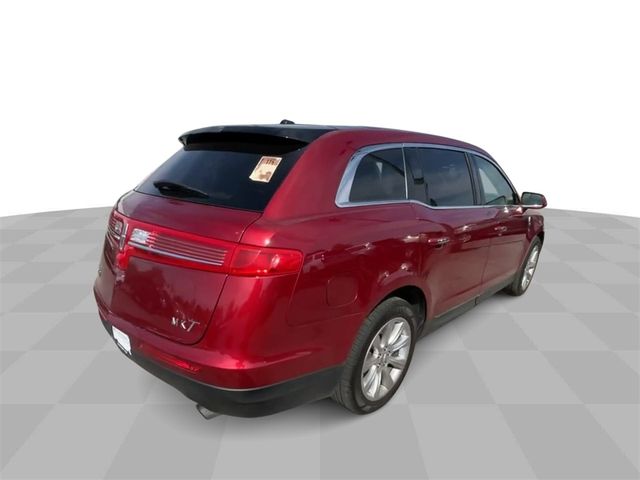 2019 Lincoln MKT Standard