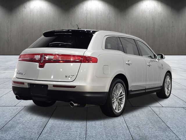 2019 Lincoln MKT Standard