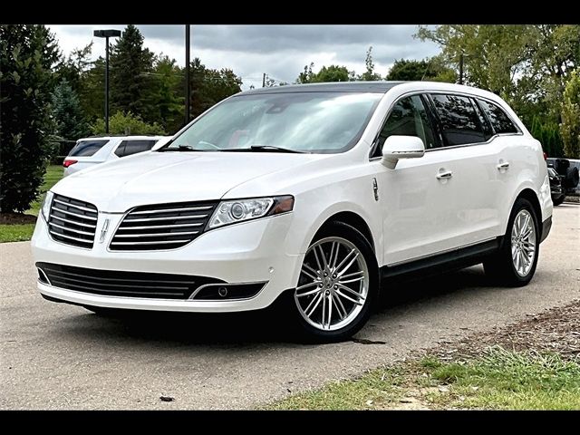 2019 Lincoln MKT Standard