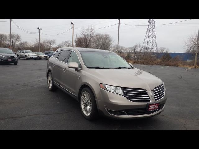 2019 Lincoln MKT Standard