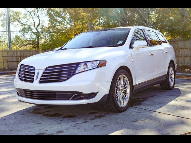 2019 Lincoln MKT Standard