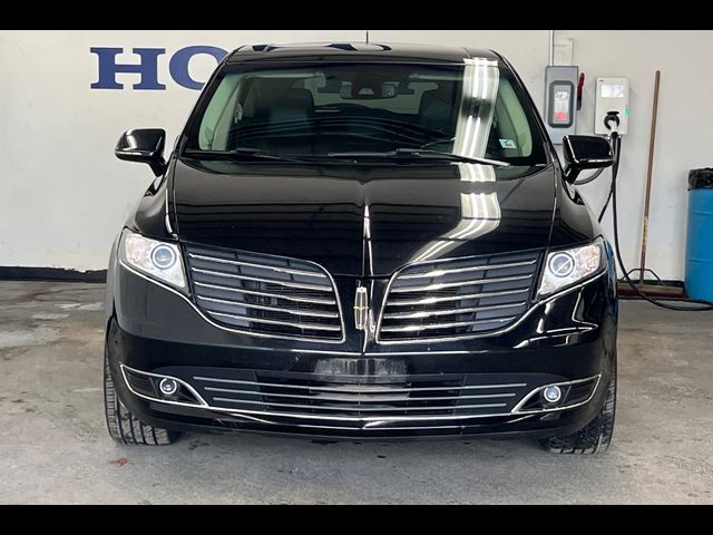 2019 Lincoln MKT Standard