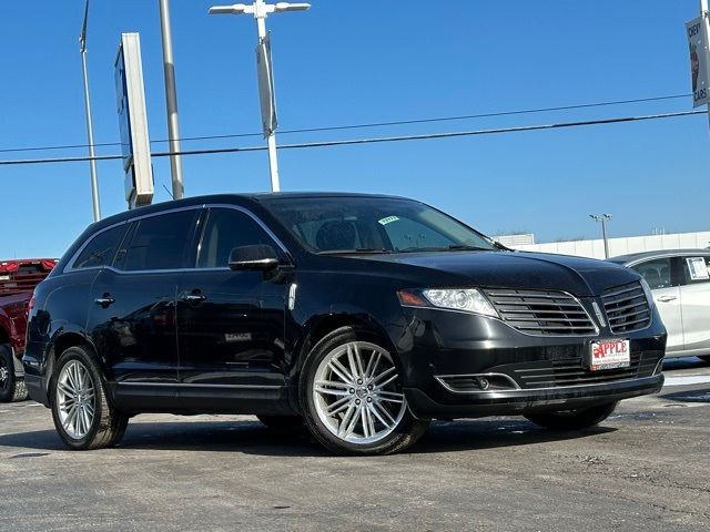 2019 Lincoln MKT Standard