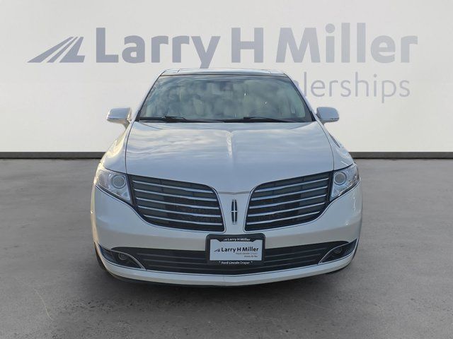 2019 Lincoln MKT Standard