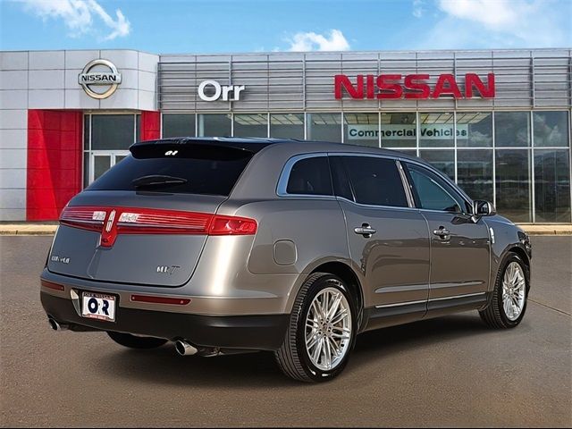 2019 Lincoln MKT Standard