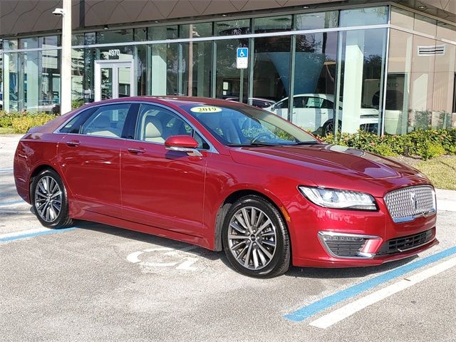 2019 Lincoln MKZ Standard