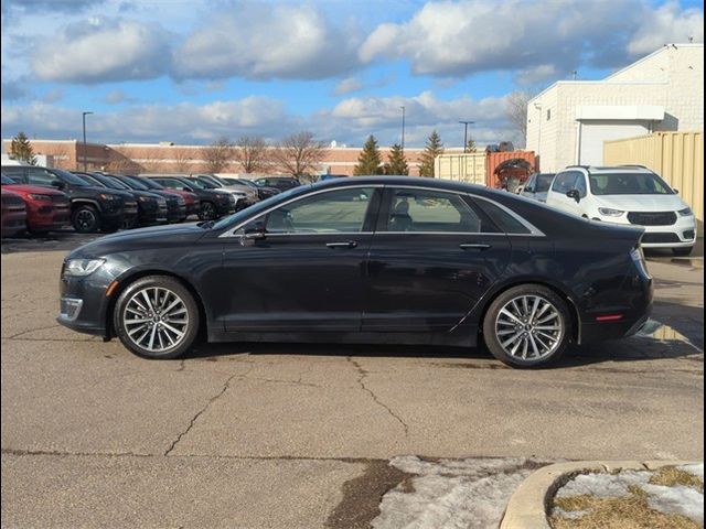 2019 Lincoln MKZ Standard