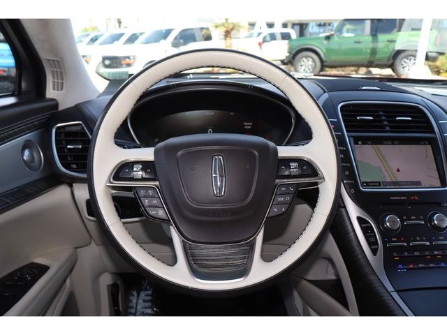 2019 Lincoln Nautilus Black Label