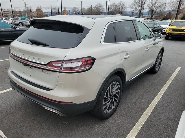 2019 Lincoln Nautilus Reserve