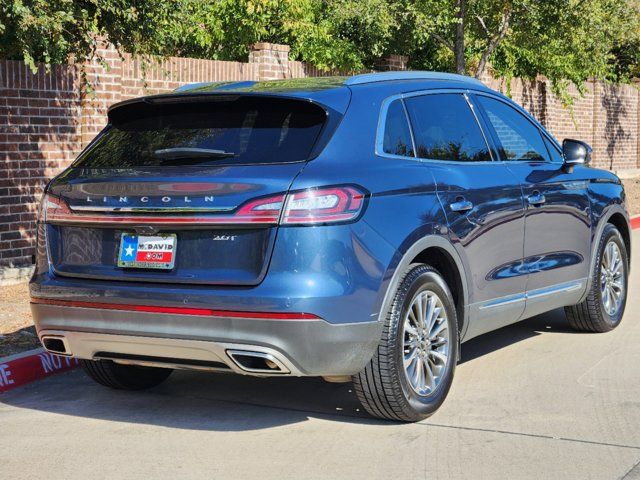 2019 Lincoln Nautilus Select