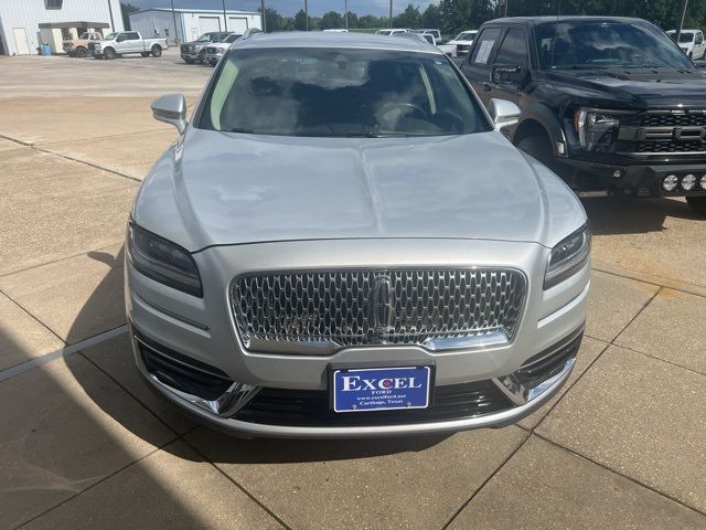 2019 Lincoln Nautilus Select