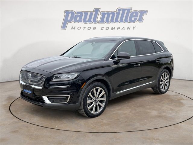 2019 Lincoln Nautilus Select