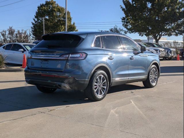 2019 Lincoln Nautilus Select