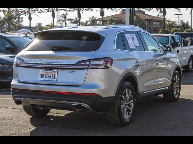 2019 Lincoln Nautilus Select