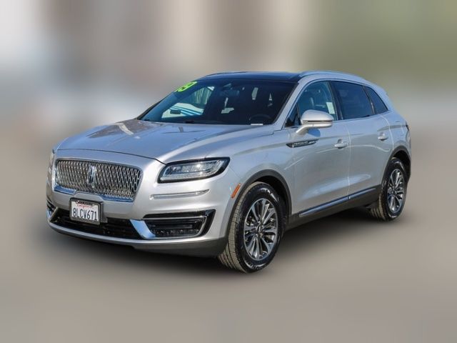 2019 Lincoln Nautilus Select